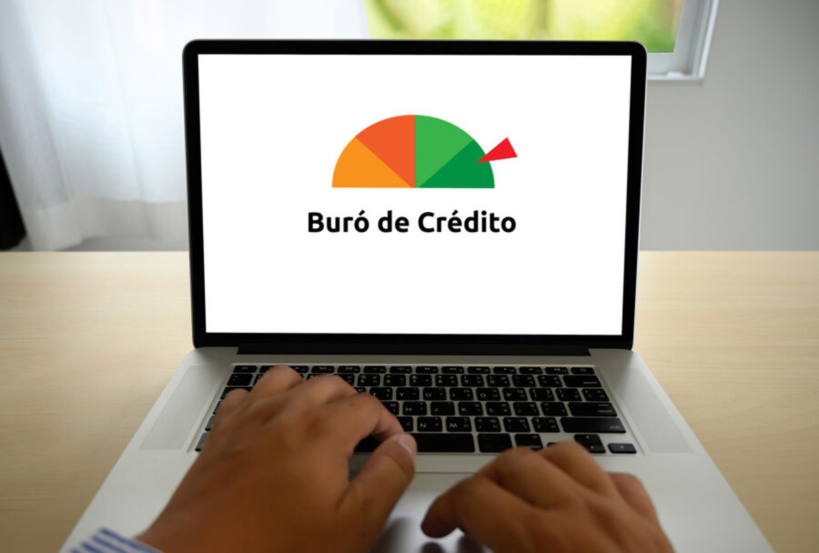 ¿Puedo comprar casa si estoy en Buró de Crédito? Alternativas reales en México